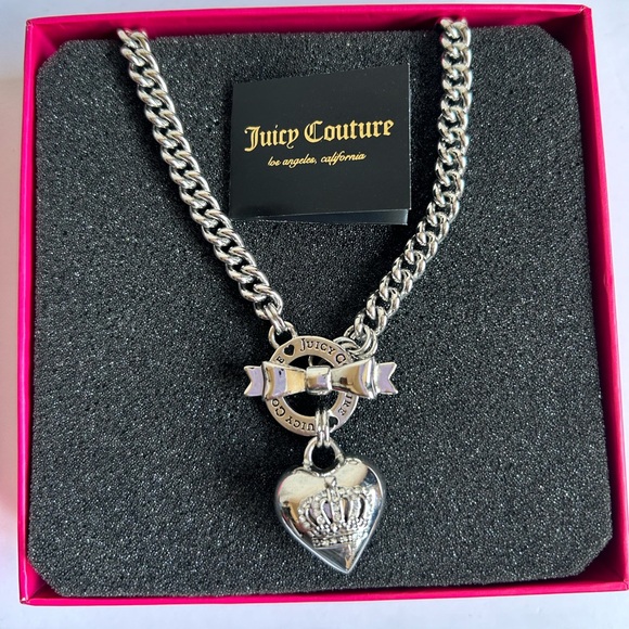 Juicy Couture Accessories - Juicy Couture Chunky Silver Chain Heart Necklace.❤️